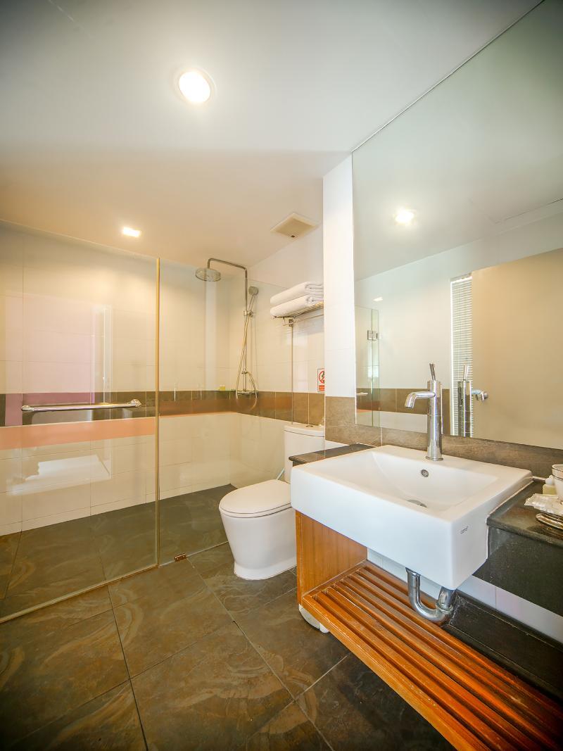 I Dee Hotel Patong Екстер'єр фото